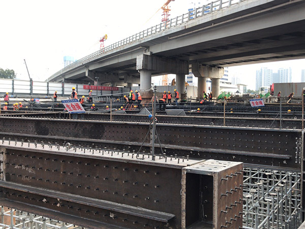 施工团队